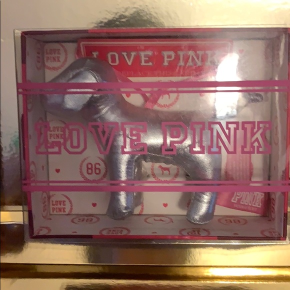 Victoria Secret Pink - Picture 2 of 6